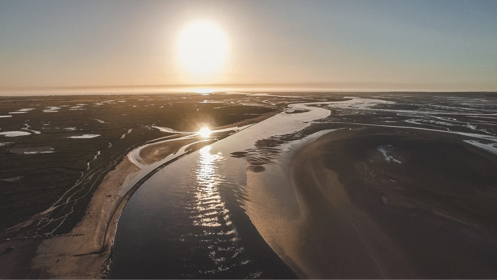 Vallée de Somme baie de Somme Saint Valery sur Somme coucher de soleil parking du cap Hornu