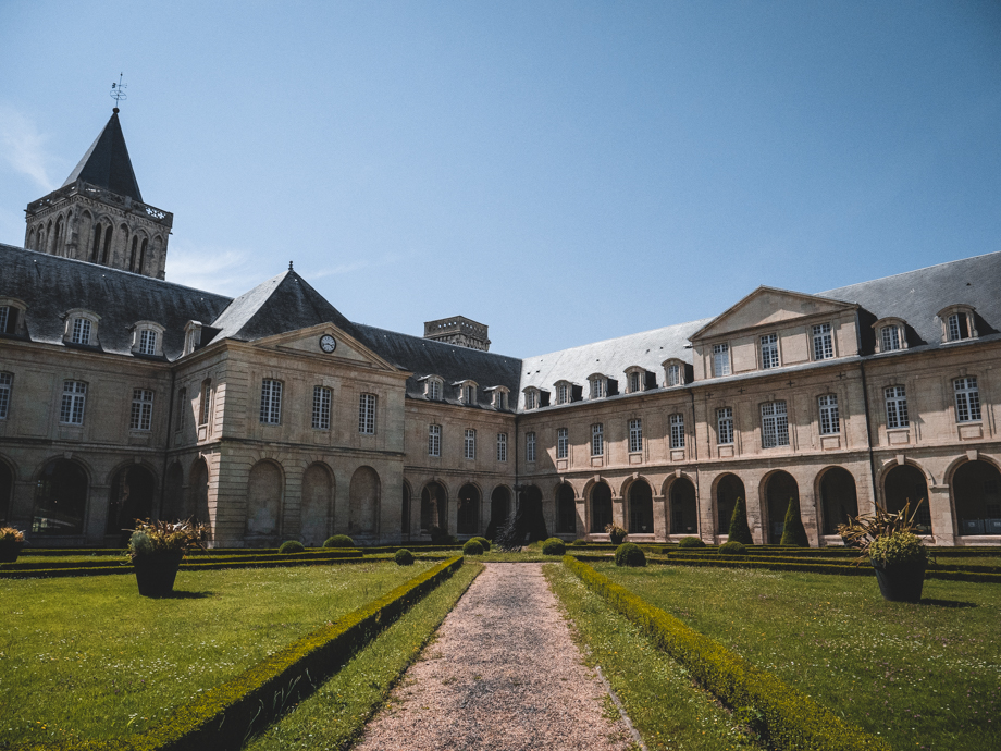 abbaye aux dames weekend à Caen en train depuis Paris